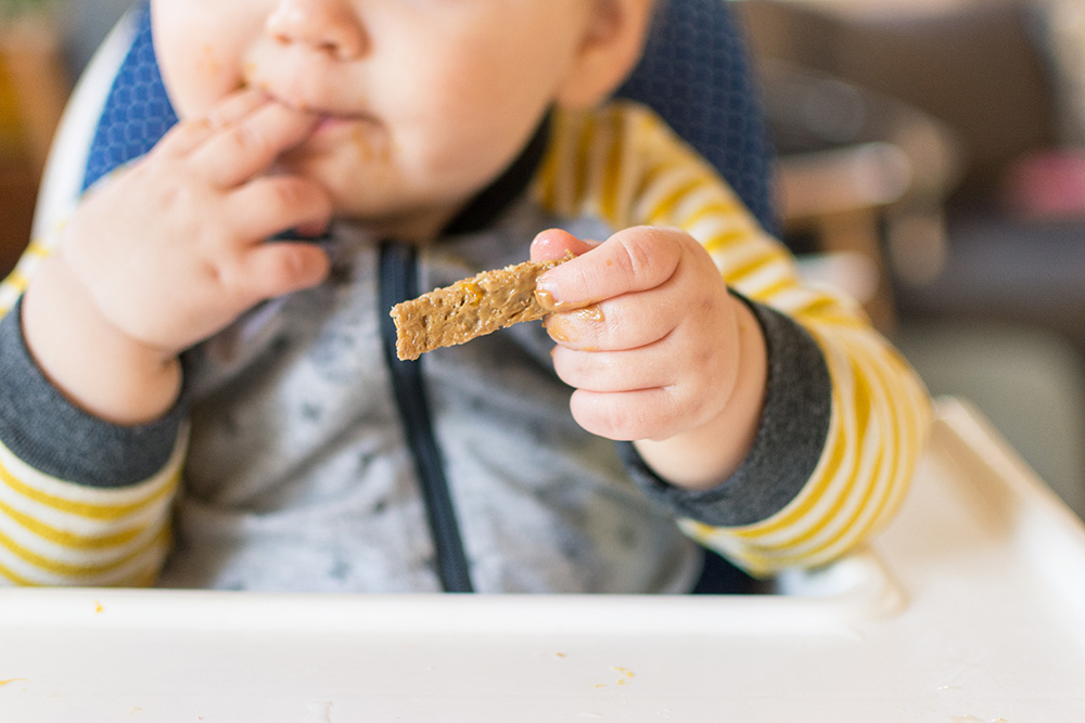 Toddler Cracker Peanut Butter